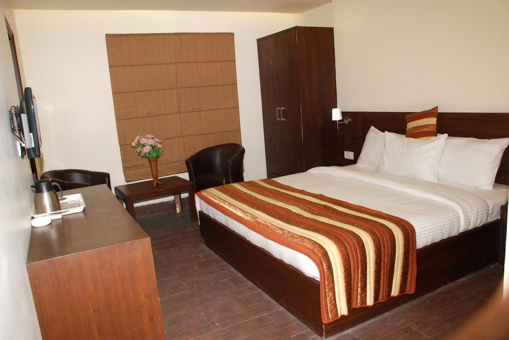 Airport Hotel Daya Capitol New Delhi Kamer foto