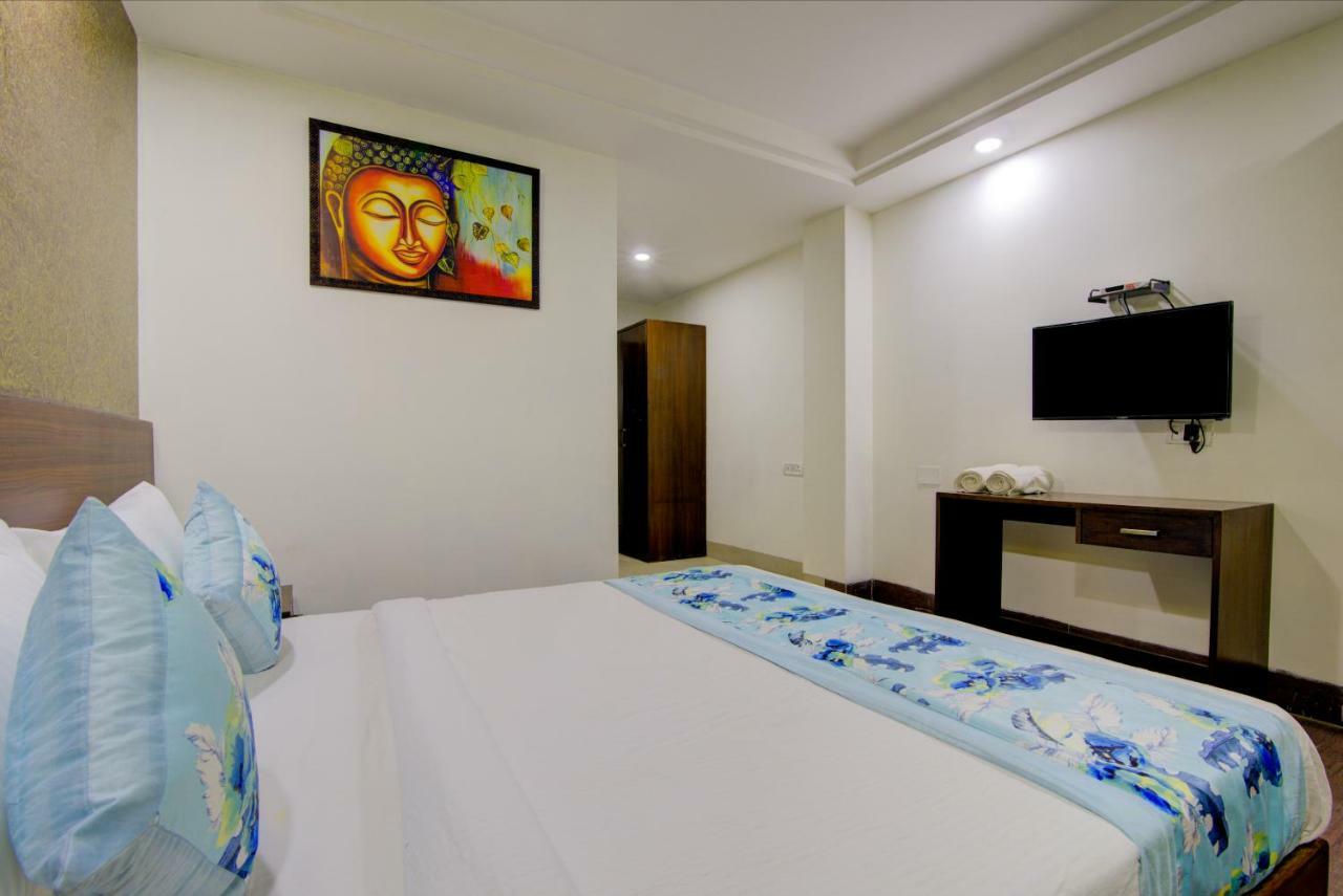 Airport Hotel Daya Capitol New Delhi Buitenkant foto
