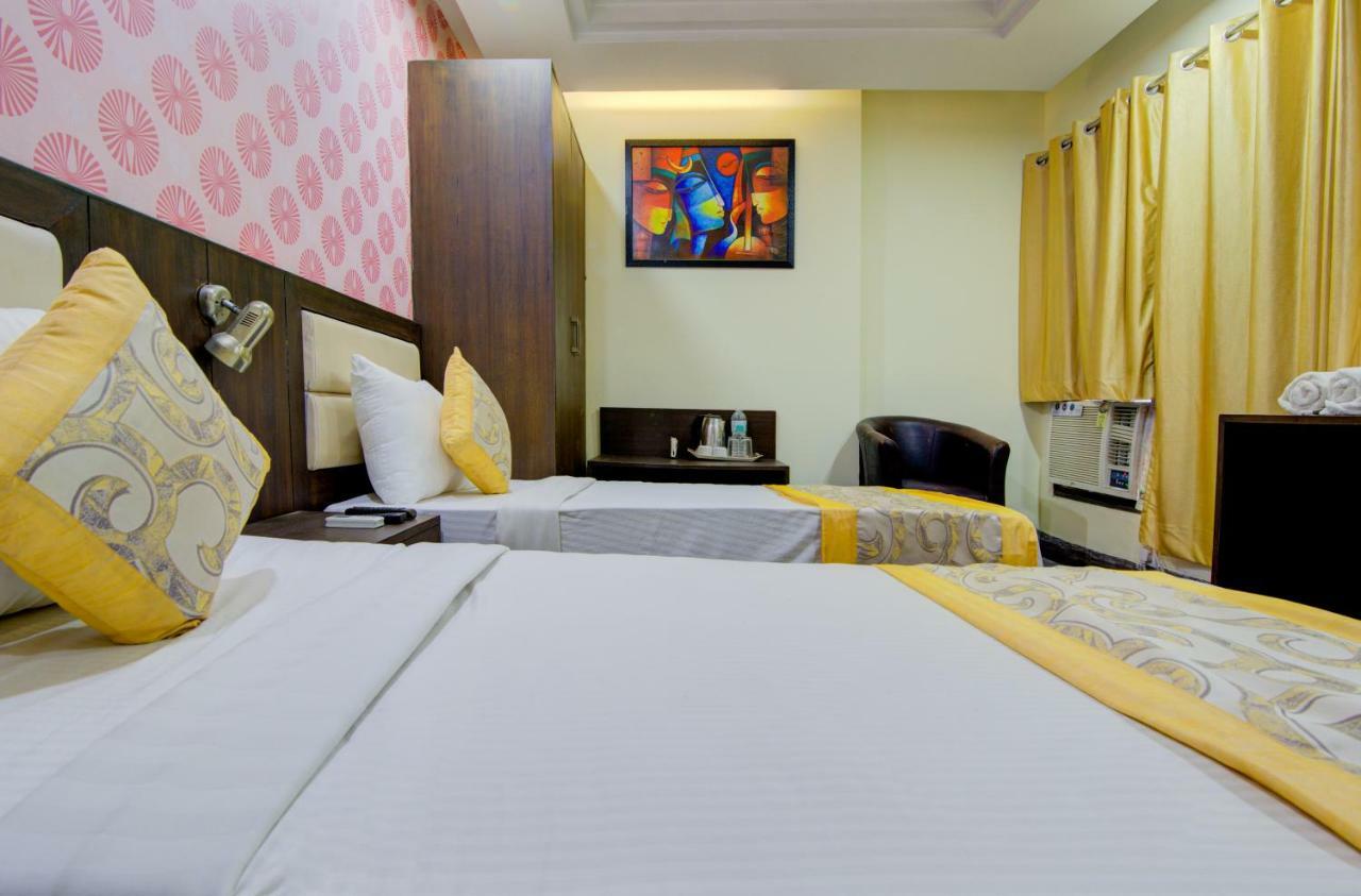 Airport Hotel Daya Capitol New Delhi Buitenkant foto